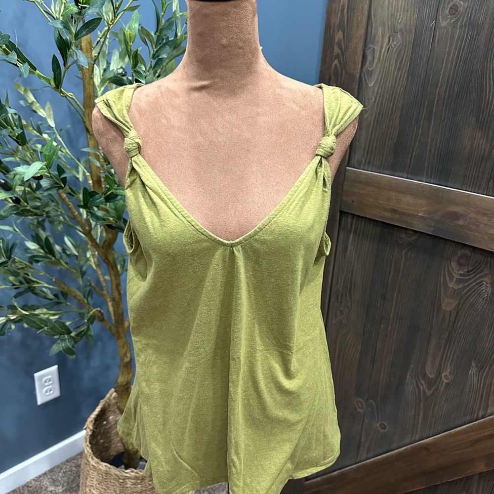 Chic Olive Sleeveless Tank Top